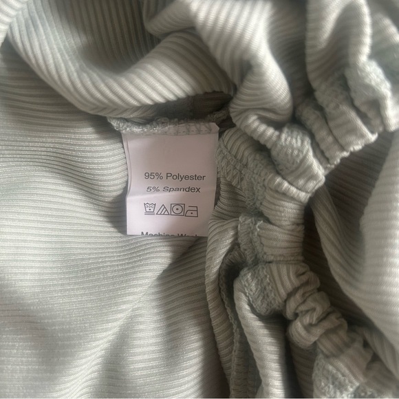 3/$20 SHEIN Sage Green Vacation Halter Top - Picture 3 of 4